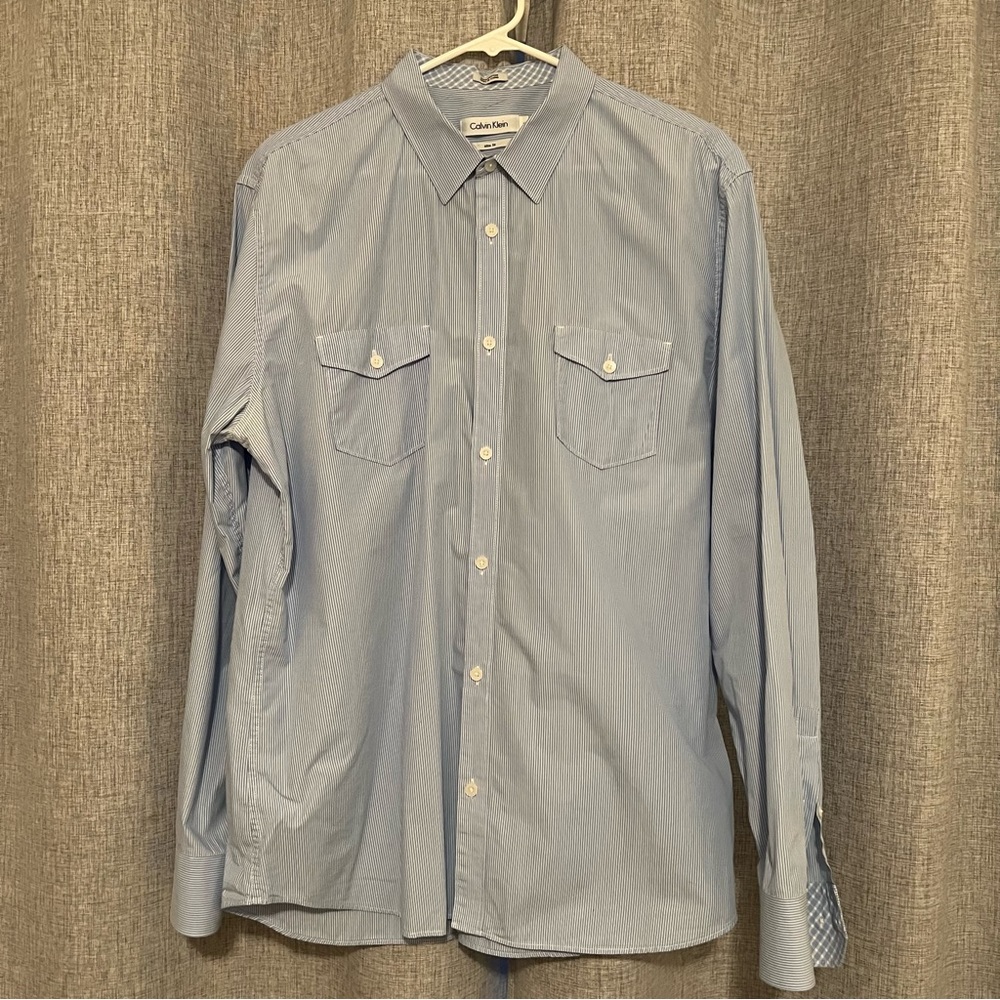 Calvin Klein men’s dress shirt - Slim fit - size XL